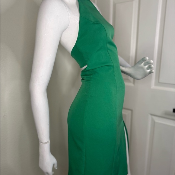 NBD Green Sheath Midi Dress with Halter Neckline. #52 - Picture 7 of 13